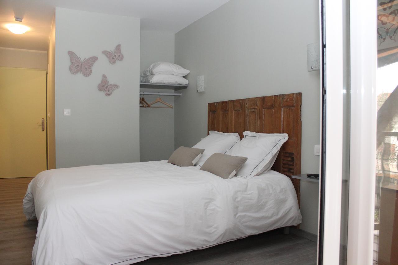 Bed and Breakfast Sous Le Figuier Saint-Siméon-de-Bressieux Exterior foto